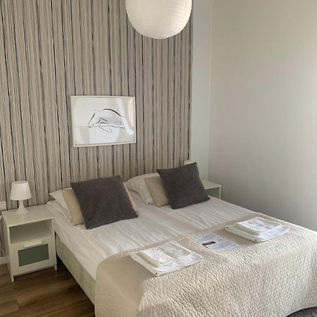 Irs Royal Apartments Apartamenty Irs Nadmorski Dwor Gdańsk Exteriör bild