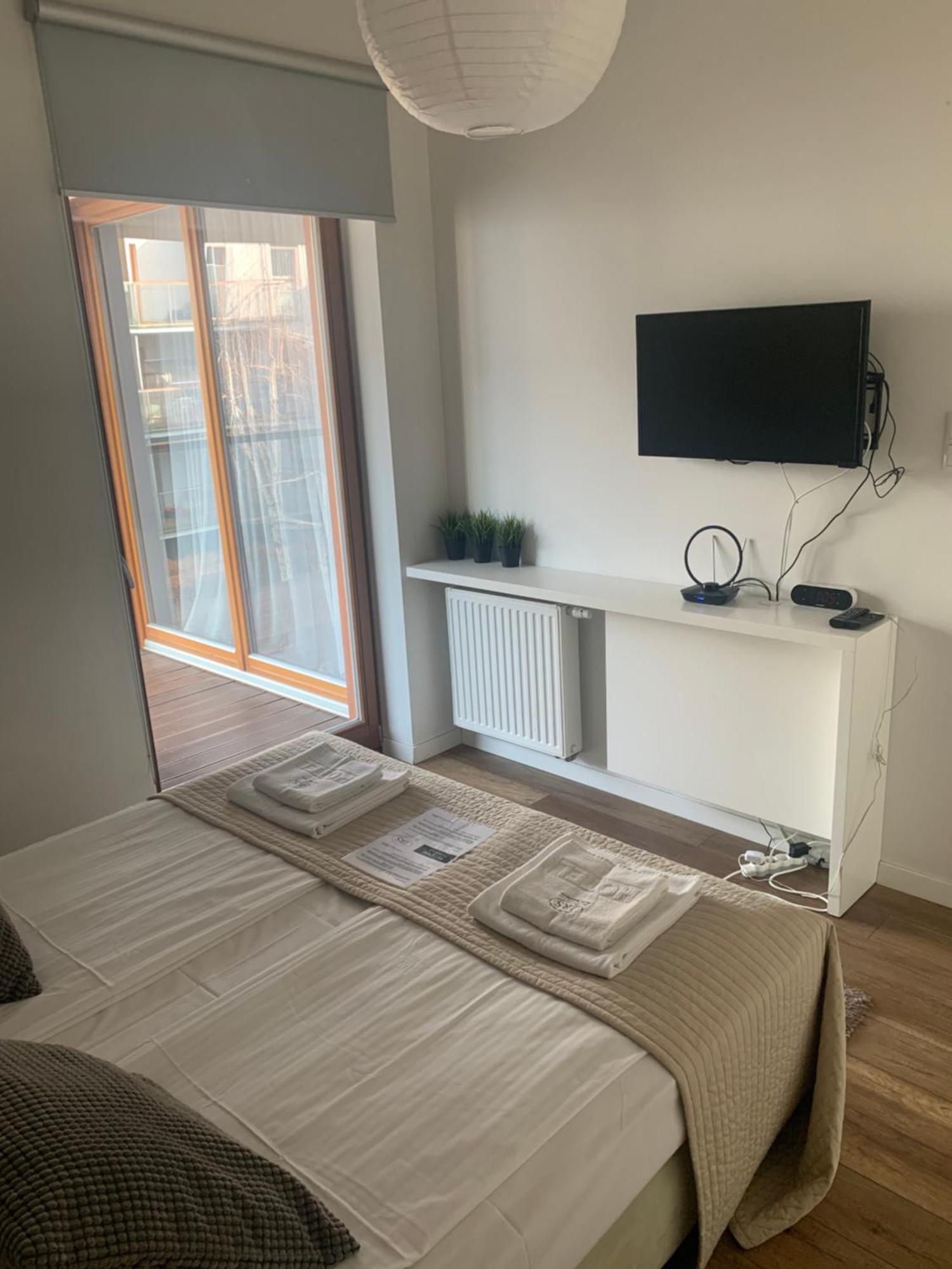 Irs Royal Apartments Apartamenty Irs Nadmorski Dwor Gdańsk Exteriör bild